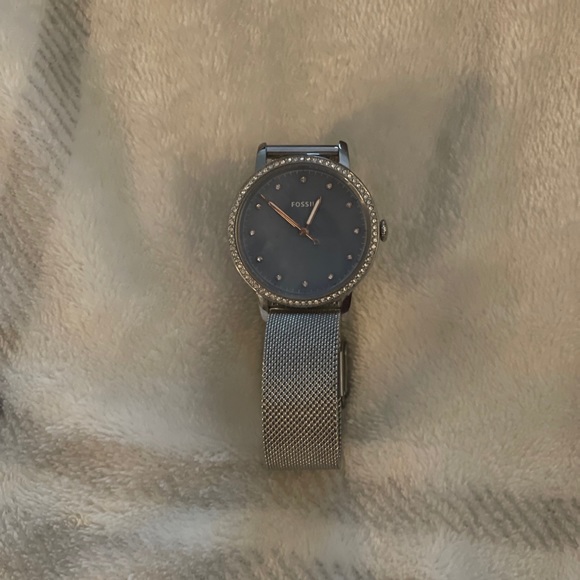 Fossil Watch - Picture 1 of 2